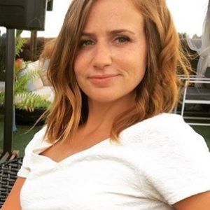 Meet your Posher, Leslie